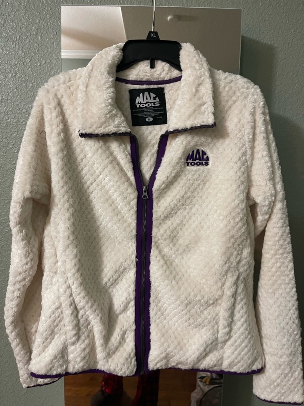 MAC Tools Women's Cream Plush Zip-Up Jacket with Purple Trim Sherpa new